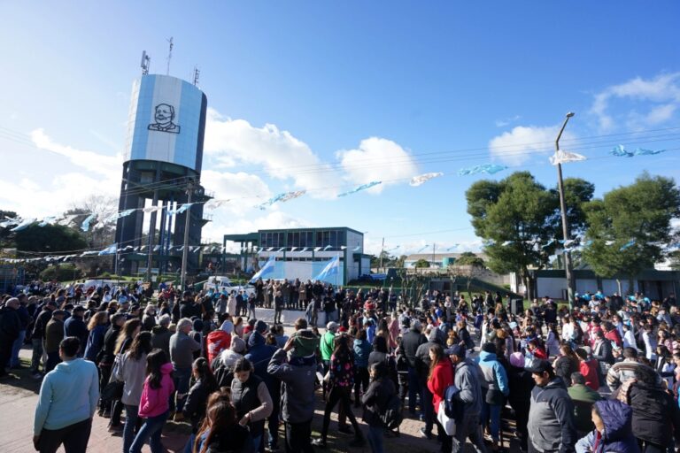 LA COMUNIDAD GESELINA CELEBRÓ A LO GRANDE LA REVOLUCIÓN DE MAYO