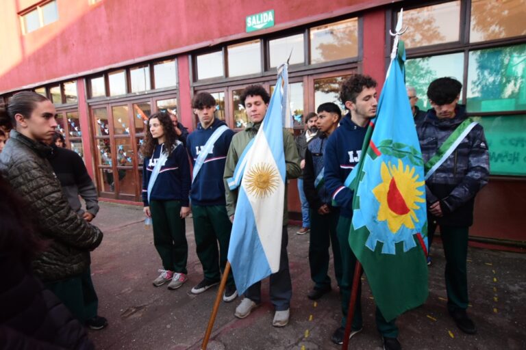 EDUCACIÓN, CULTURA Y TRABAJO: UN POLO PRODUCTIVO EN CONJUNTO CON IDENTIDAD GESELINA