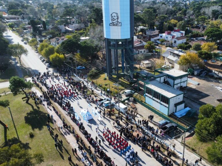 ¡CELEBRAMOS EL DÍA DE LA PATRIA JUNTOS EN COMUNIDAD !!!