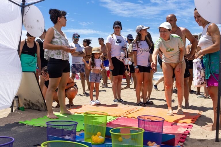 COMENZÓ “PLAYAS POR LA IGUALDAD EN EL PARADOR RECREO”